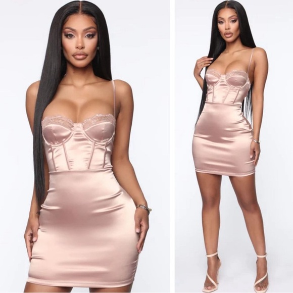 Satin mini dress - Picture 2 of 4